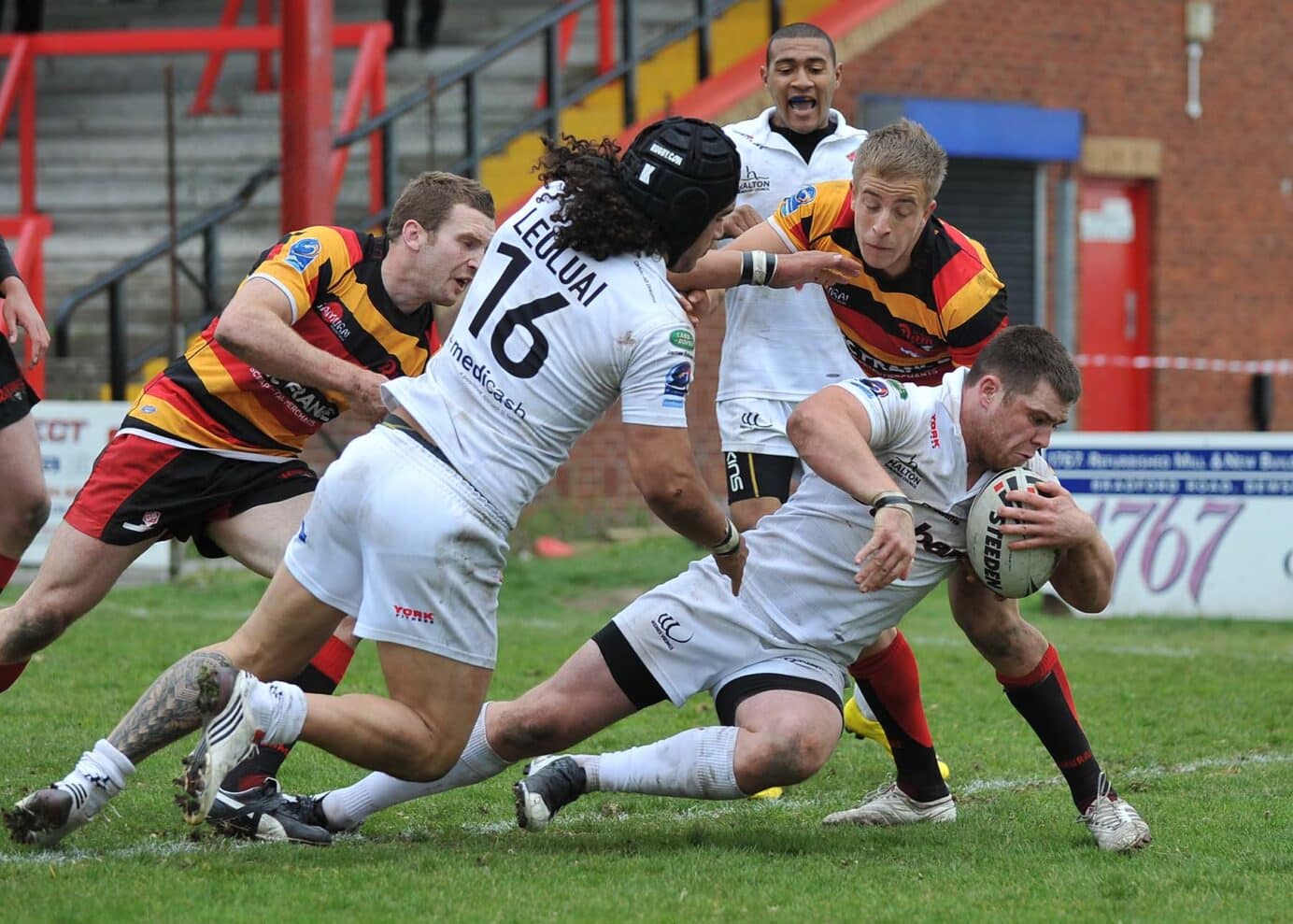 2011 - Dewsbury v Widnes - Steve Tyrer try 01